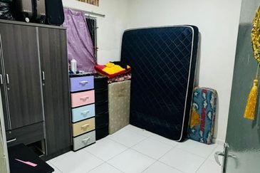 Jalan Bunga Melati, Taman Aman,  Senai