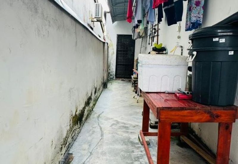 Jalan Bunga Melati, Taman Aman,  Senai