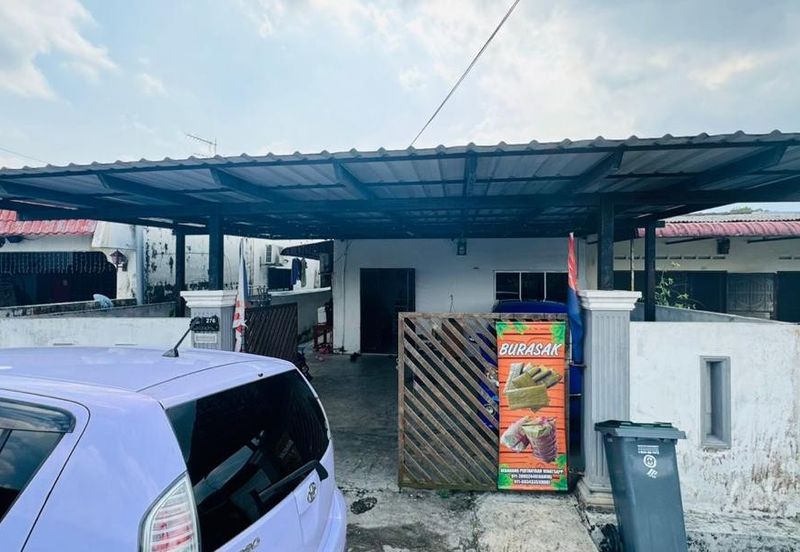 Jalan Bunga Melati, Taman Aman,  Senai