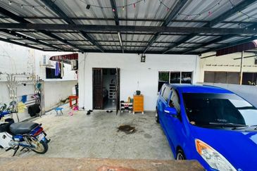 Jalan Bunga Melati, Taman Aman,  Senai