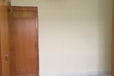 Flat Bandar Selesa Jaya , Skudai