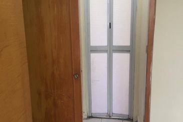 Flat Bandar Selesa Jaya , Skudai