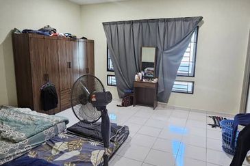 Laman Kiara, Pasir Gudang (Taman Air Biru)