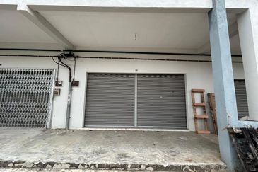 Jalan Laman Indah , Taman Laman Indah