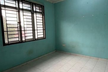 Jalan Nusaria , Taman Nusantara, Gelang Patah