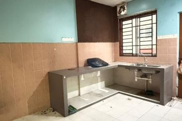 Jalan Nusaria , Taman Nusantara, Gelang Patah