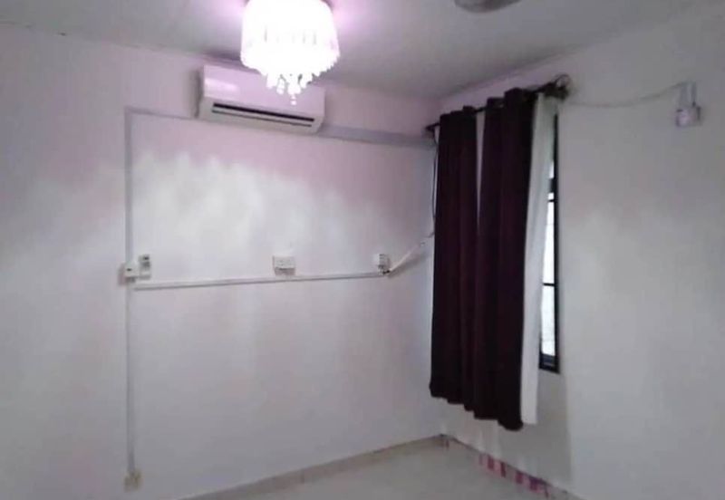 Jalan Kiara , Taman Nusa Damai , Pasir Gudang , Johor