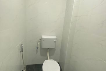 Jalan Lading, Taman Puteri Wangsa, Ulu Tiram