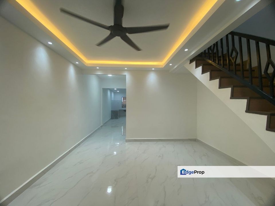 Jalan Lading, Taman Puteri Wangsa, Ulu Tiram, Johor, Ulu Tiram