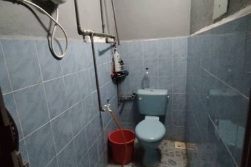 Unblock View @ Jalan Teratai , Taman Johor Jaya