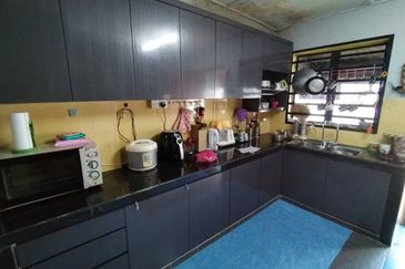 Unblock View @ Jalan Teratai , Taman Johor Jaya