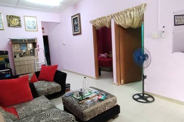 Unblock View @ Jalan Teratai , Taman Johor Jaya