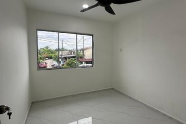 Jalan Midori, Taman Midori, Simpang Renggam, Johor Darul Takzim