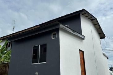 Jalan Midori, Taman Midori, Simpang Renggam, Johor Darul Takzim