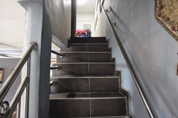 Jalan Lembah, Taman Desa Jaya