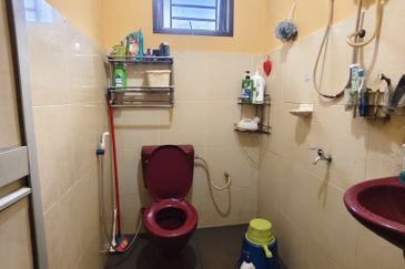 Jalan Lembah, Taman Desa Jaya