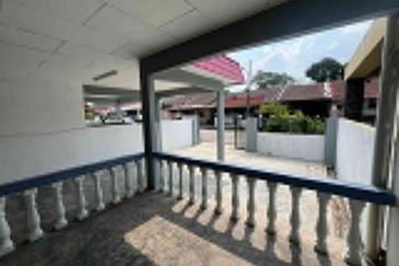 Jalan Serikaya 15, Taman Segamat Baru, 85000 Segamat, Johor