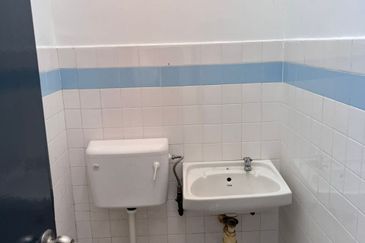 Jalan Serikaya 15, Taman Segamat Baru, 85000 Segamat, Johor