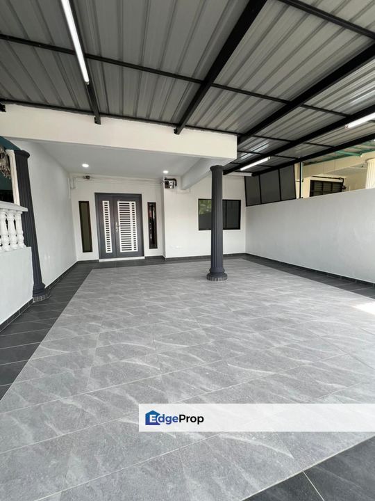 Fully Renovated @ Jalan Penyiaran 29, Taman Universiti , Skudai, Johor, Skudai