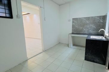 Jalan Bunga Raya, Taman Sri Lalang, Kluang