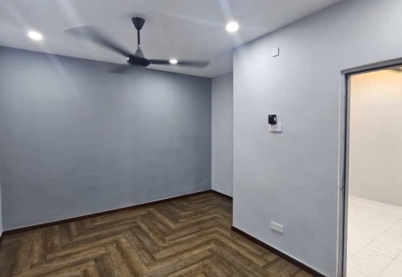 Jalan Bunga Dedap, Taman Aman, 81400 Senai, Johor Darul Ta'zim.