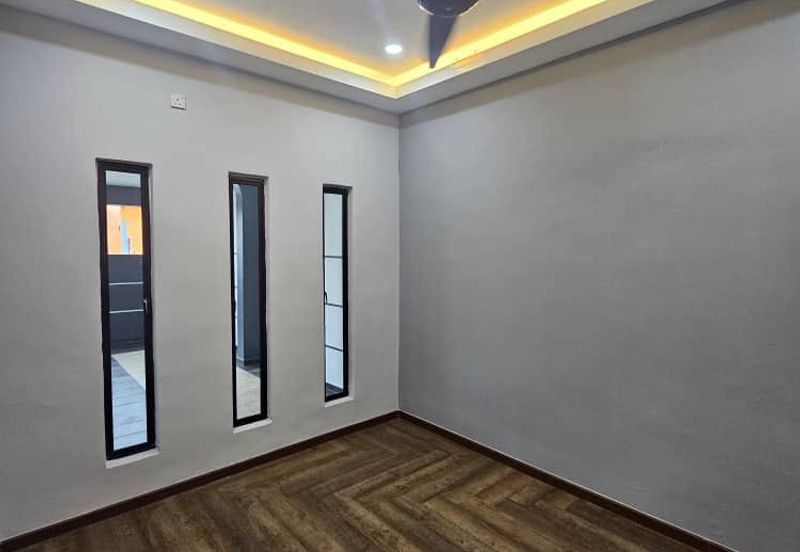 Jalan Bunga Dedap, Taman Aman, 81400 Senai, Johor Darul Ta'zim.