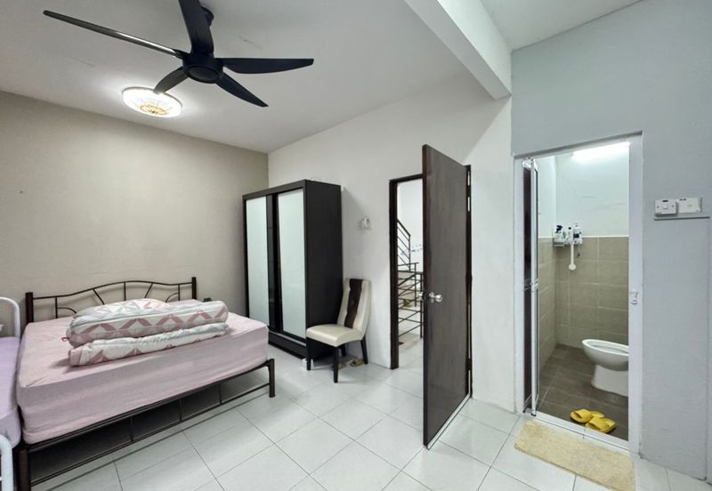 Jalan Tiong, Taman Scientex, Pasir Gudang