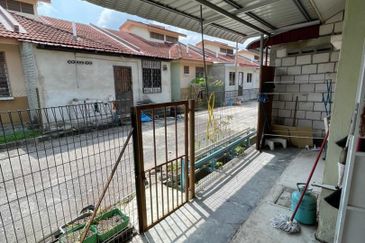 Taman Tiara Perdana, Simpang Renggam