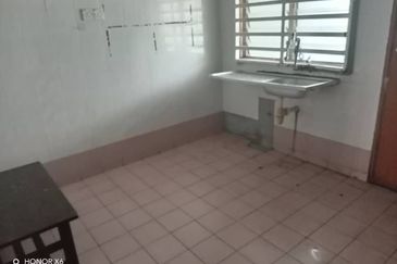 Taman Tiara Perdana, Simpang Renggam