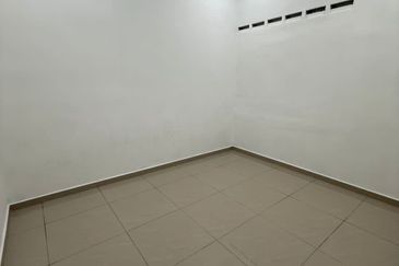 Jalan Dahlia, Taman Aman, Senai