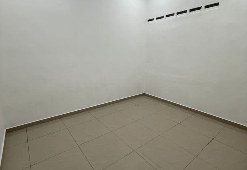 Jalan Dahlia, Taman Aman, Senai