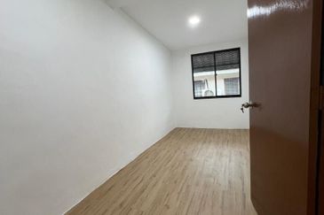 Jalan Teratai 76, Taman Johor Jaya