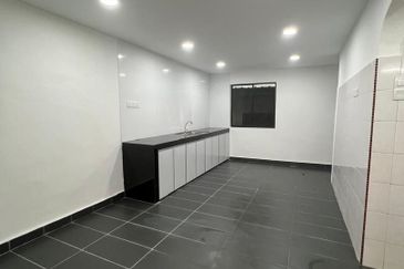 Jalan Teratai 76, Taman Johor Jaya