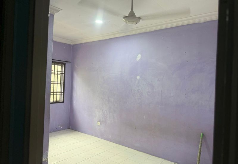 Jalan Sri Putri, Taman Putri Kulai