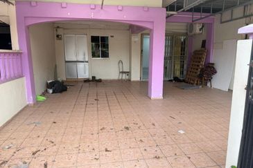 Jalan Sri Putri, Taman Putri Kulai