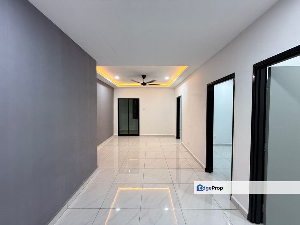 Taman Pulai Utama Shoplot Apartment, Johor , Johor, Kangkar Pulai