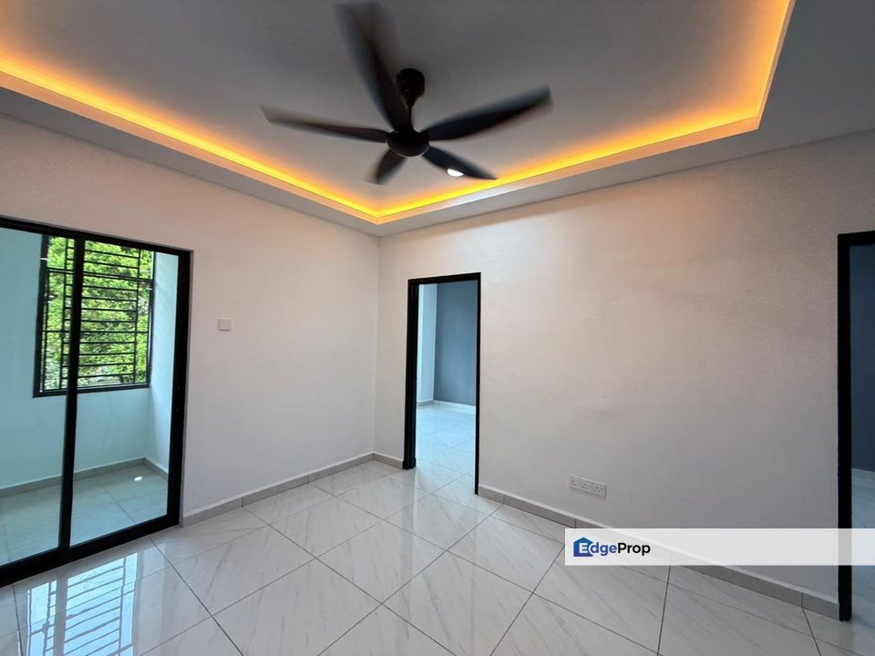 Taman Pulai Utama Shoplot Apartment, Johor , Johor, Kangkar Pulai