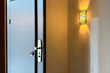 Taman Pulai Utama Shoplot Apartment, Johor 