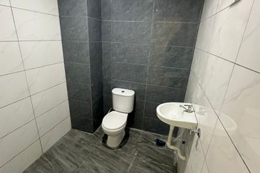 Jalan Mewah Ria 4/4, Taman Bukit Mewah (Munsyi Ibrahim)