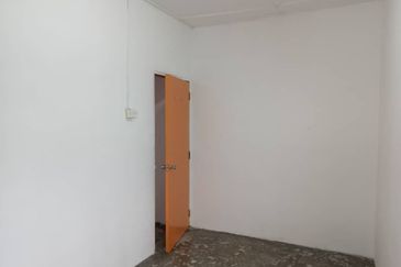 Jalan Tembikai xx Taman Kota Masai 81700 Pasir Gudang Johor