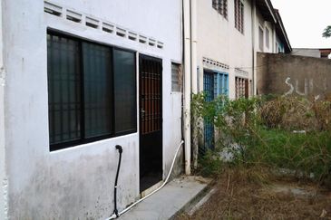 Jalan Tembikai xx Taman Kota Masai 81700 Pasir Gudang Johor