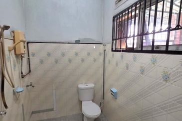 Jalan Nilam, Taman Dato Yahya Shahban, Ulu Tiram