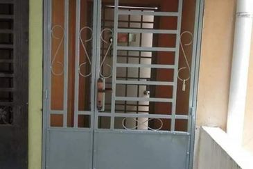 Pangsapuri Sri Ilham, Bandar Baru Seri Alam