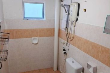 Pangsapuri Sri Ilham, Bandar Baru Seri Alam