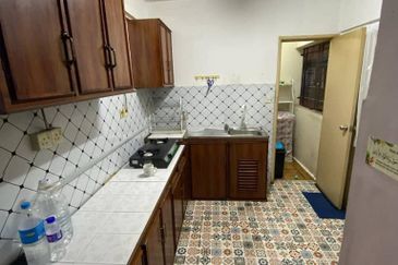 Pangsapuri Sri Ilham, Bandar Baru Seri Alam