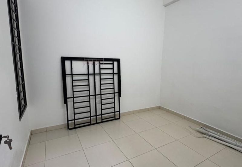 Jalan Scientex Jaya 16, Taman Desa Idaman, Senai