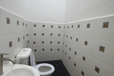 Jalan Scientex Jaya 16, Taman Desa Idaman, Senai