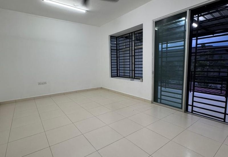 Jalan Scientex Jaya 16, Taman Desa Idaman, Senai