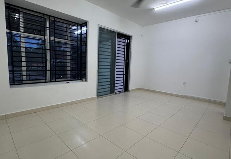 Jalan Scientex Jaya 16, Taman Desa Idaman, Senai