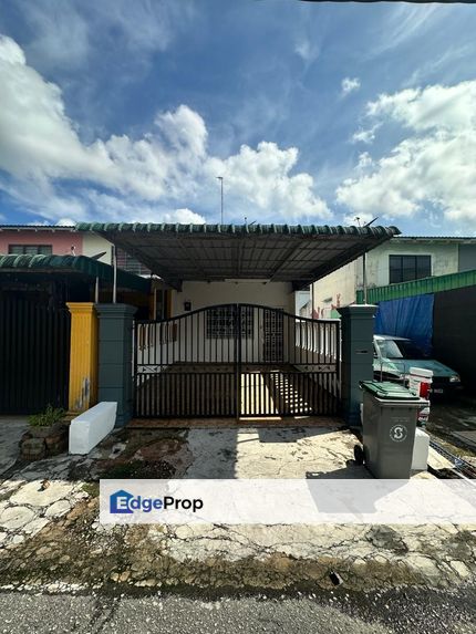 End Lot @ Jalan Bayan, Taman Megah Ria, Johor, Masai